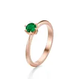 Pierścionek z różowego złota ze szmaragdem AJPZ_023 Pierścionek z różowego złota ze szmaragdem AJPZ_023